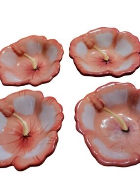 Set of 4 Habiscus Flower Ceramic  bowls. *